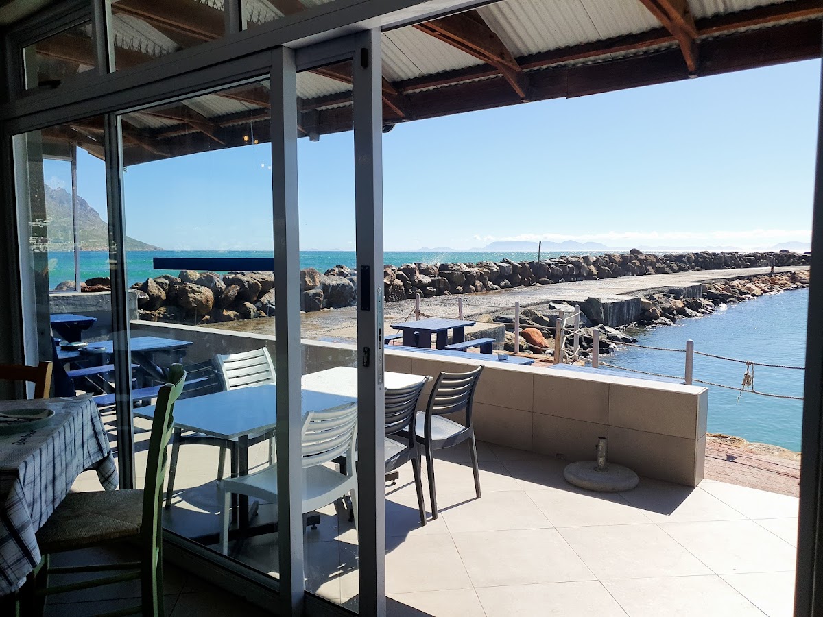 Ocean Basket Gordons Bay